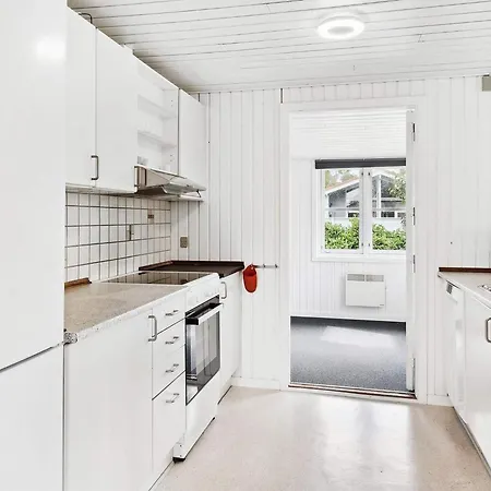 6 Person Holiday In F Rvang *